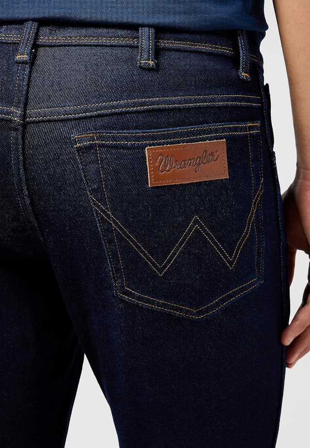 Detalle de Wrangler Men’s Texas Slim Trousers