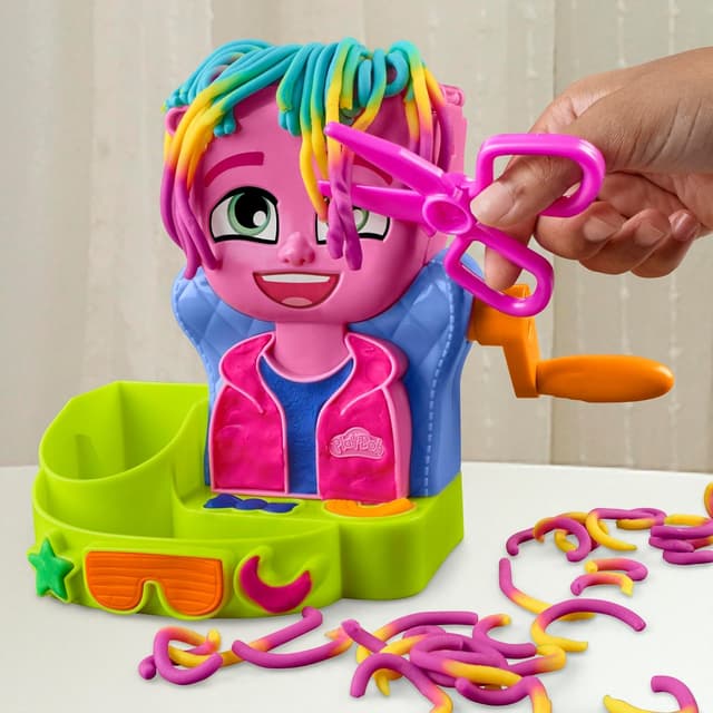 Detalle 2 de Play-Doh Hair Stylin' Salon Playset with 6 Cans (Ages 3 and Up)