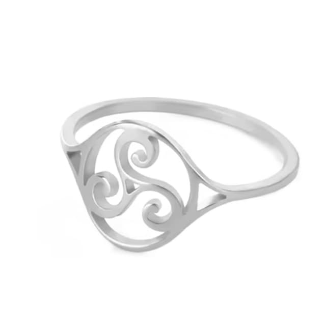 Detalle de Simboliks triskel Anillo Celta, acero 316L