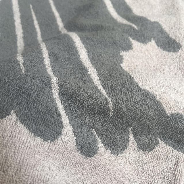 Thumbnail 3 de Scalpers Toalla de Playa Algodón 90x180cm 🏖️ Beige con Logo