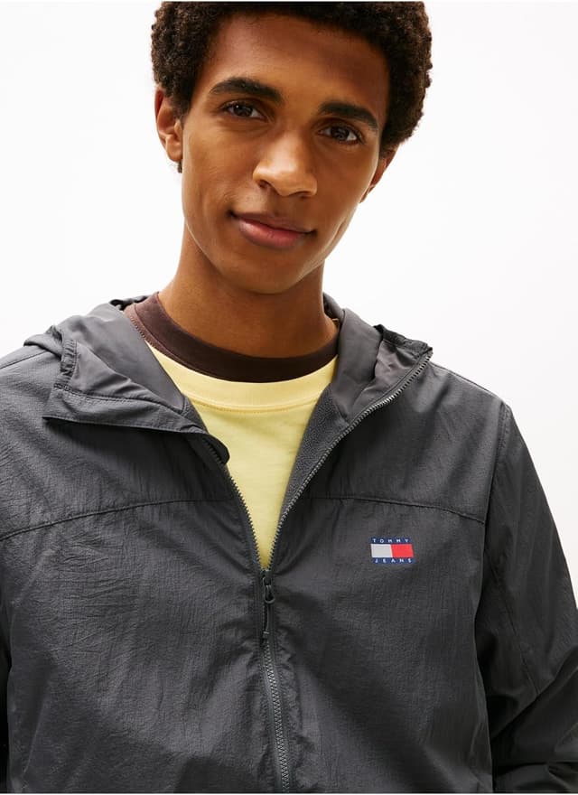 Detalle de Tommy Jeans men’s Tjm Fleece Chicago Jacket Ext DM0DM22291 windbreaker-style jacket