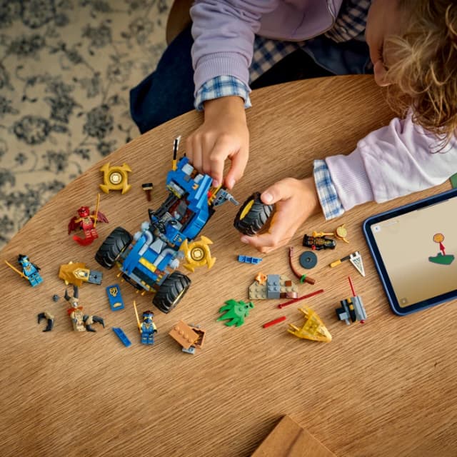 Detalle 1 de LEGO NINJAGO Jays Transformationsflitzer 71856