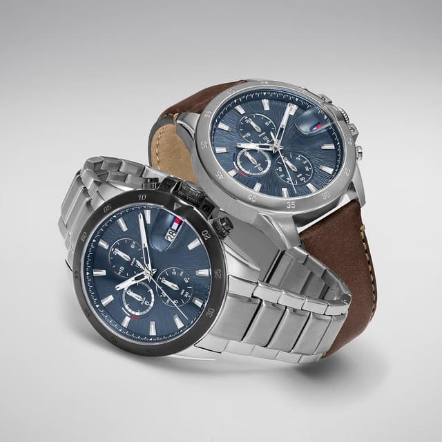 Detalle 1 de Tommy Hilfiger Dual Time Quartz Watch for Men with Dual Strap Options (Stainless Steel Bracelet or Leather Strap)