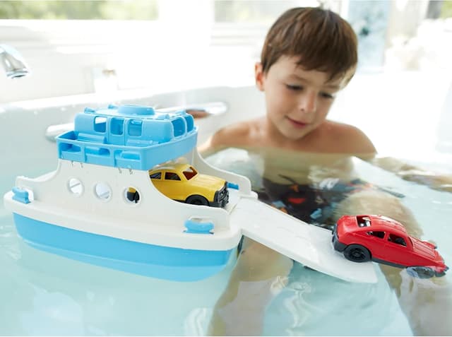 Detalle 2 de Green Toys Ferry Boat bathtub toy 🚂