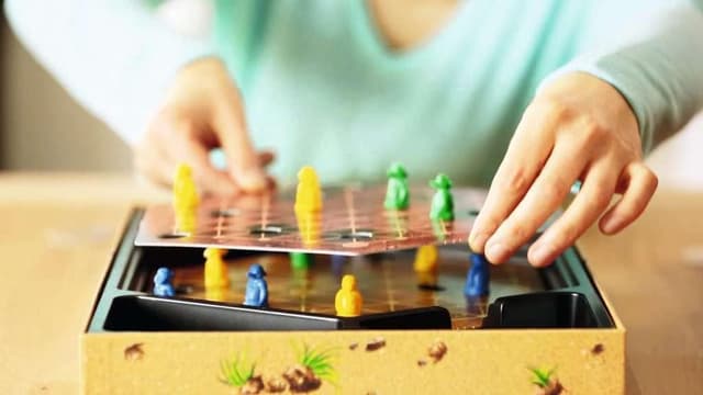 Thumbnail 4 de Ravensburger 26423 Familienspiel ab 8 Jahren 🎲