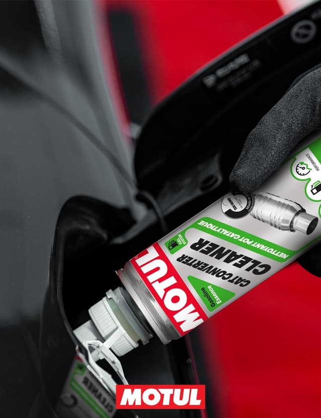 Detalle 2 de MOTUL Nettoyant pot catalytique Essence – Additif carburant 300 ml