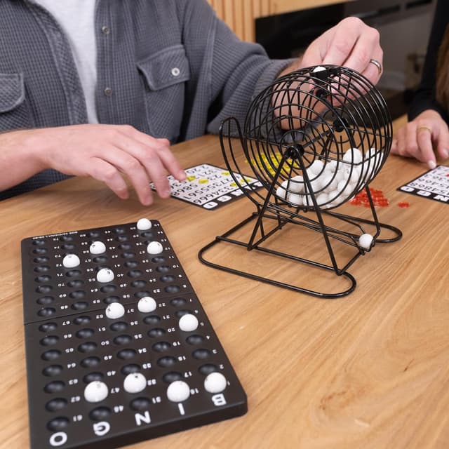 Detalle de Elbow Room Games Rolling Cage Bingo Set 🎲