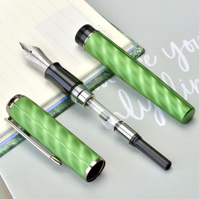 Detalle de Asvine Hongdian A9 Füllfederhalter groß (Nr. 8 feine Feder) im Konverter-Set mit Metalletui