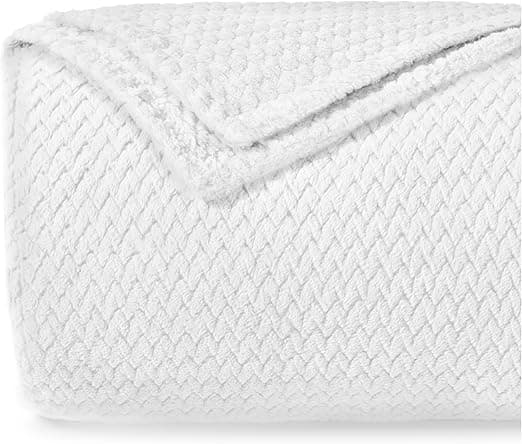 Imagen de Dreamzie Manta Sofa Chevrón Blanco 130x150 cm 🛋 en OfertitasTOP