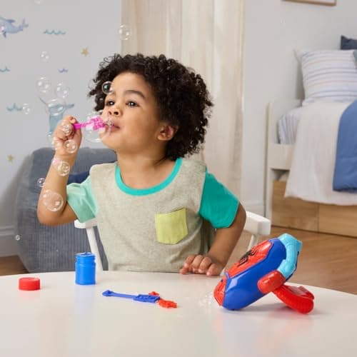 Detalle de Marvel Spidey and His Amazing Friends Water‑Webs Lanzaburbujas