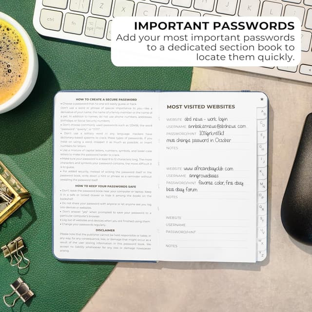 Detalle 2 de Clever Fox Password Book 2nd Edition Small (Pocket) with Laminated Alphabetical Tabs – Smoke Blue