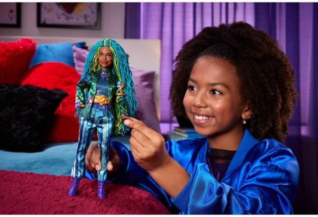 Thumbnail 6 de Mattel Uliana fashion doll 11 joints