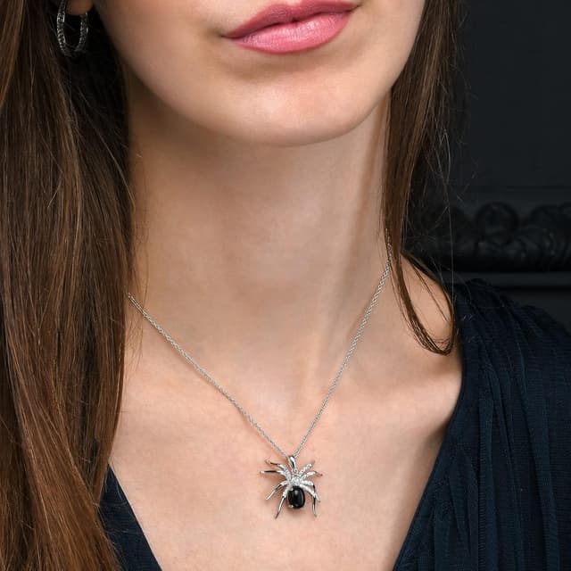 Detalle de Collier namana en argent sterling 925 avec pendentif araignée et agate noire