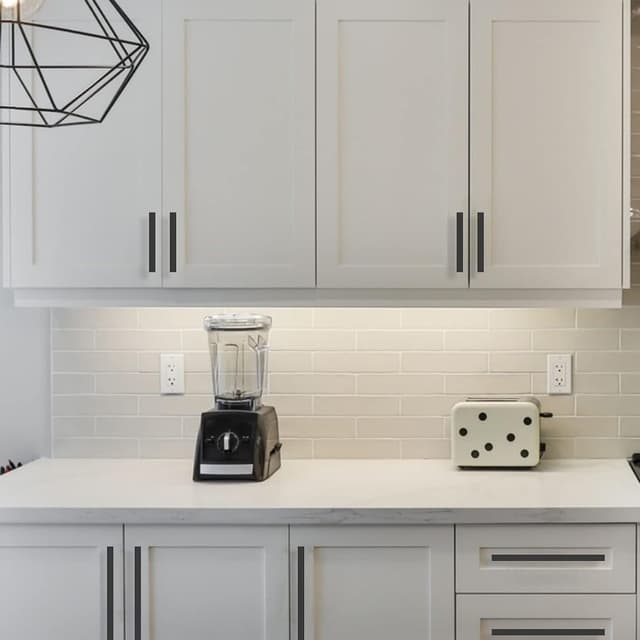 Thumbnail 4 de Amerdeco 10 Pack Matte Black Cabinet Pulls 128mm