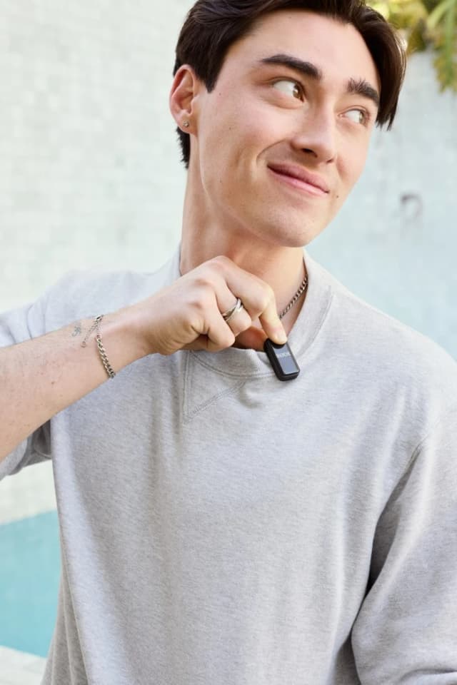 Detalle de Rode Wireless Micro Schwarz USB-C – 2 Sender mit Mikrofon für mobiles Filmen per USB-C