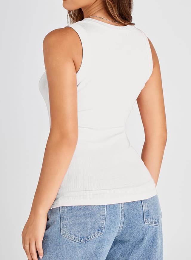 Thumbnail 5 de Dokotoo Women’s Ribbed Racerback Workout Tank Top with Thick Straps