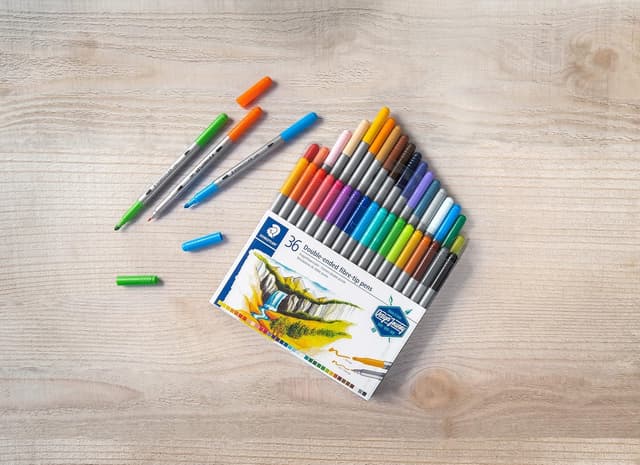 Detalle 2 de STAEDTLER Design Journey 3200 TB36 — Rotuladores lettering 36 ✍