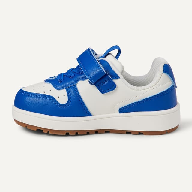 Detalle 2 de Amazon Essentials Unisex Kids’ Low-Top Hook & Loop Court Trainers