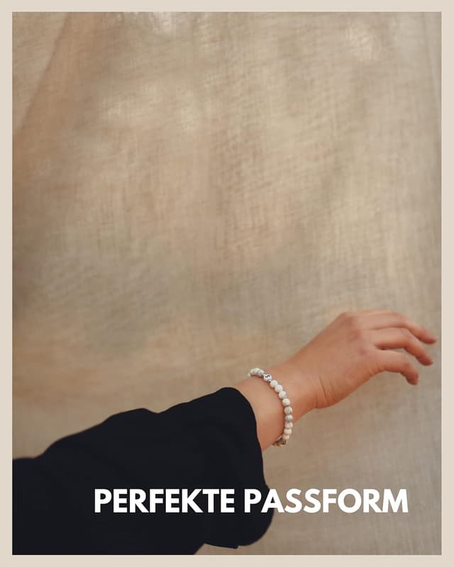 Detalle de GD GOOD.designs Partnerarmband mit Buchstaben-Perlen (Howlith) in Weiß – personalisierbar als Couple-Geschenk