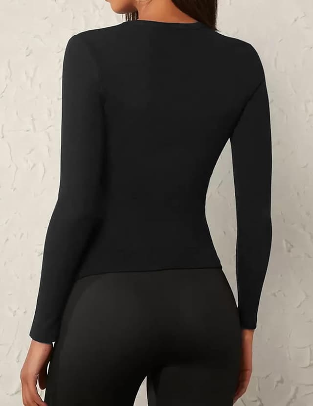 Detalle 2 de Ekouaer Women’s long sleeve thermal base layer fitted tops (crew neck), 3-pack, S–XXL