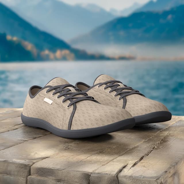 Detalle 2 de WHITIN Men’s Amphibious Water Shoes with Quick-Drying Mesh and Zero-Drop Footbed