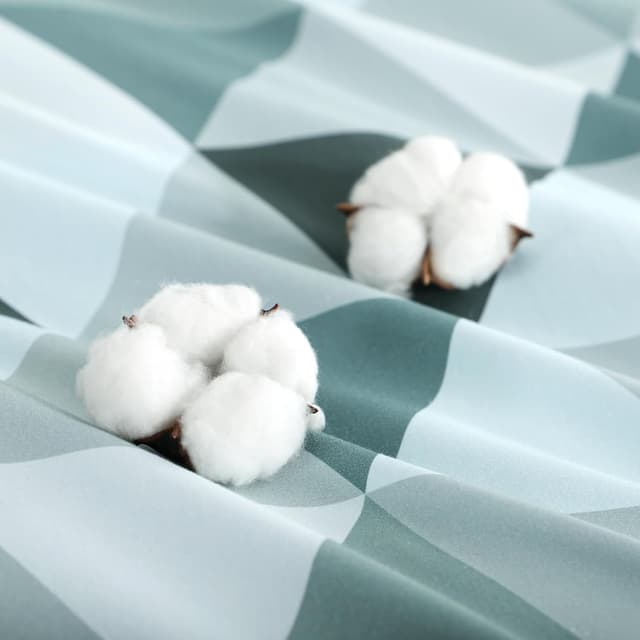 Detalle de RUIKASI Bettwäsche 135x200 Baumwolle 4-teilig (Grün) mit Dreieck-Muster und Reißverschluss