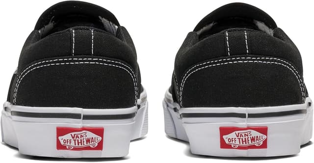 Detalle de Vans Men’s AsherTrainers – low profile canvas trainers with elastic side accents