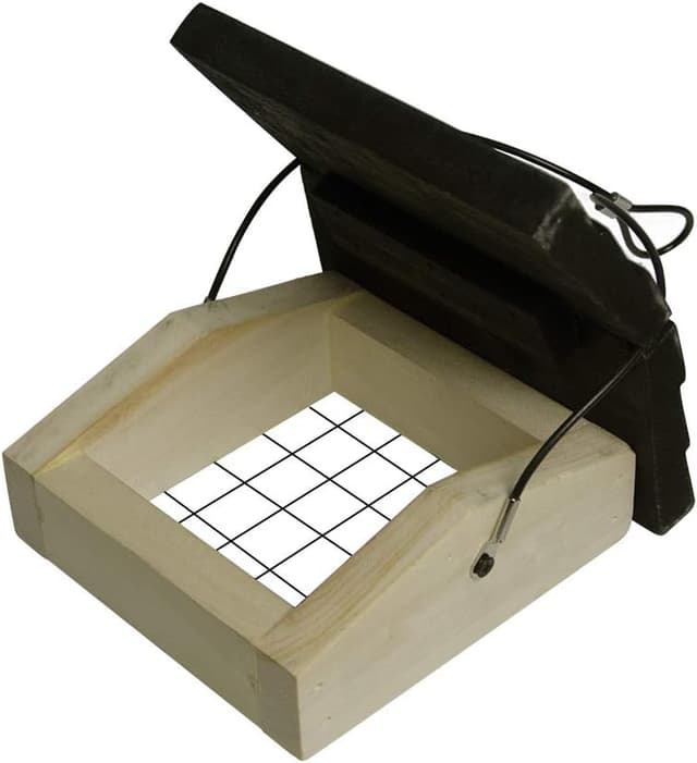 Detalle de Mardili Cedar Suet Upside-Down Bird Feeder