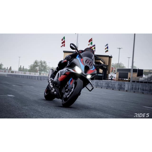 Detalle de Milestone RIDE 5 PS5