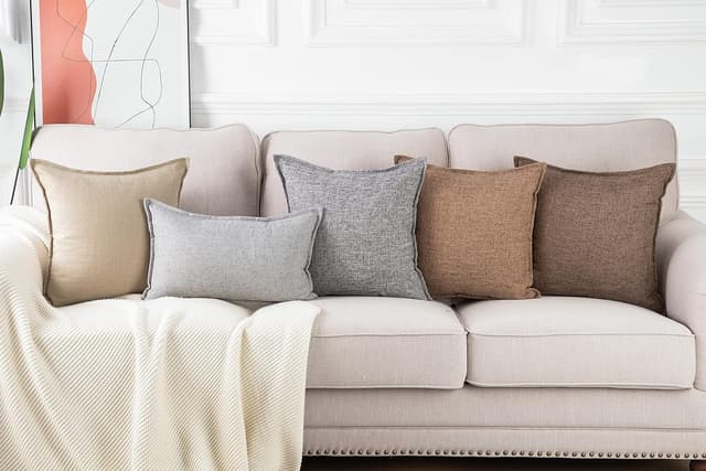 Detalle 2 de Madizz 2er-Set Kissenbezüge aus Polyester-Leinen (Hellbraun) 60x60 cm