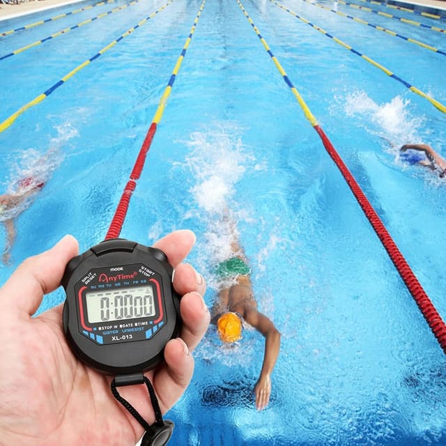 Detalle 2 de CREADY® Chronomètre Sport avec sifflet : timer numérique pour football, natation ou athlétisme