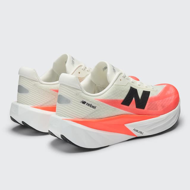 Detalle 1 de New Balance FuelCell Rebel v5 running hombre