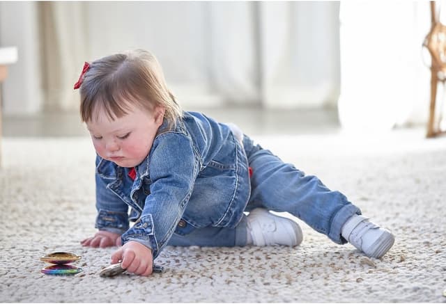 Detalle 2 de TickiT 72257 Sensory Reflective Sound Buttons – 3 Sound-Knöpfe, 6,5 cm Durchmesser, gold