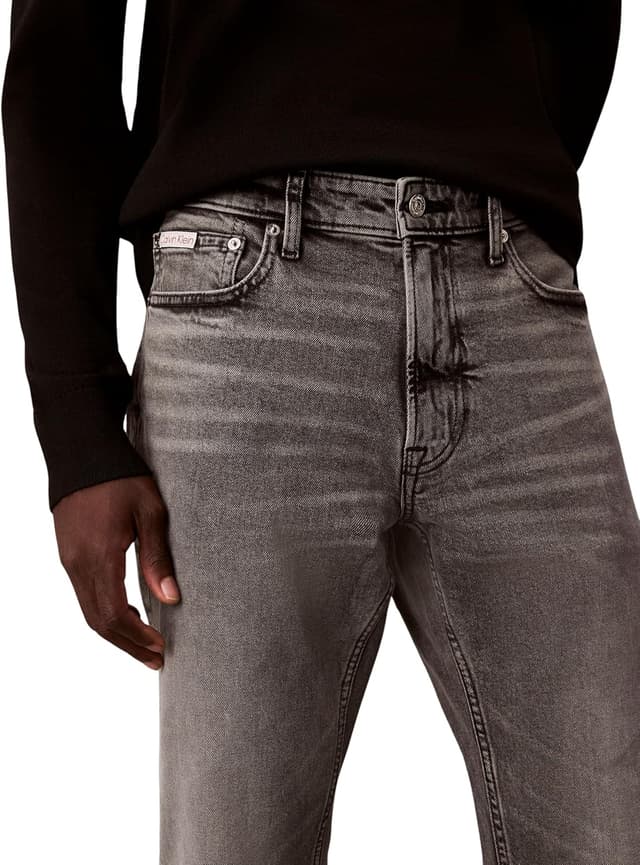 Detalle 2 de Calvin Klein men’s slim Pewter Rock Jean (LV04RD705G)