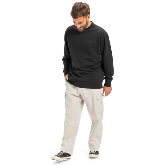 Detalle de Quiksilver Pantalón de hombre Taxer (tipo cargo) de sarga con mezcla algodón y elastano