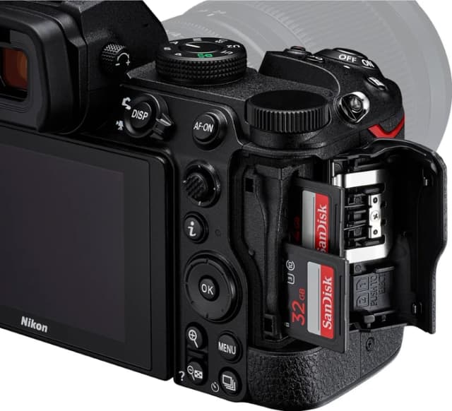 Thumbnail 7 de Nikon Z5 + FTZ II