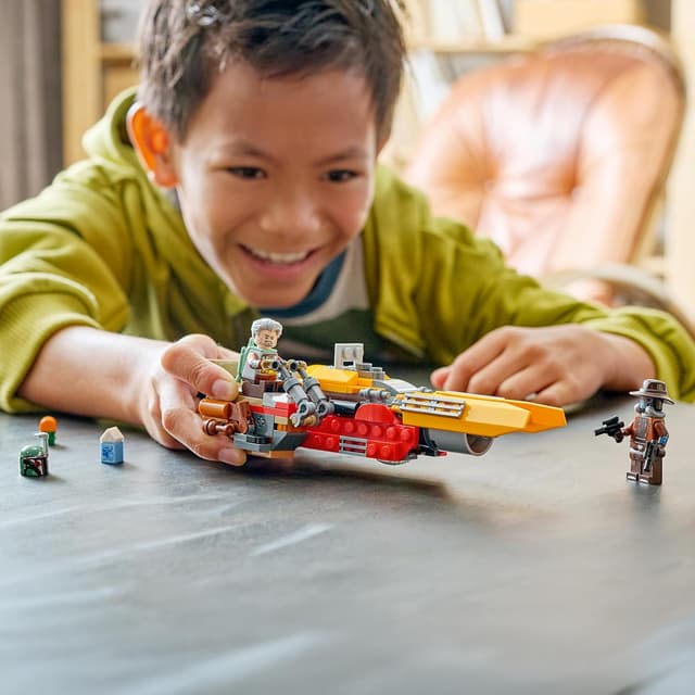 Detalle de LEGO Star Wars 75437 Cobb Vanth’s Speeder set (incl. minifigures, blasters & jetpack)