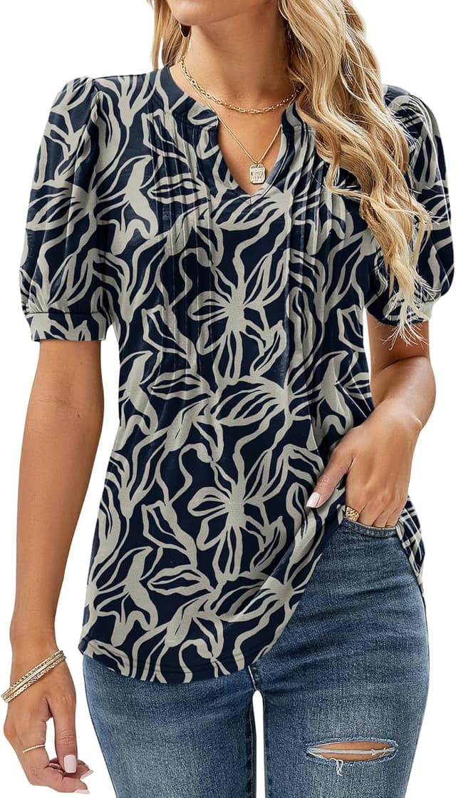 Detalle de EFFAN women’s V-neck puff sleeve pleated tunic T-shirt with floral print