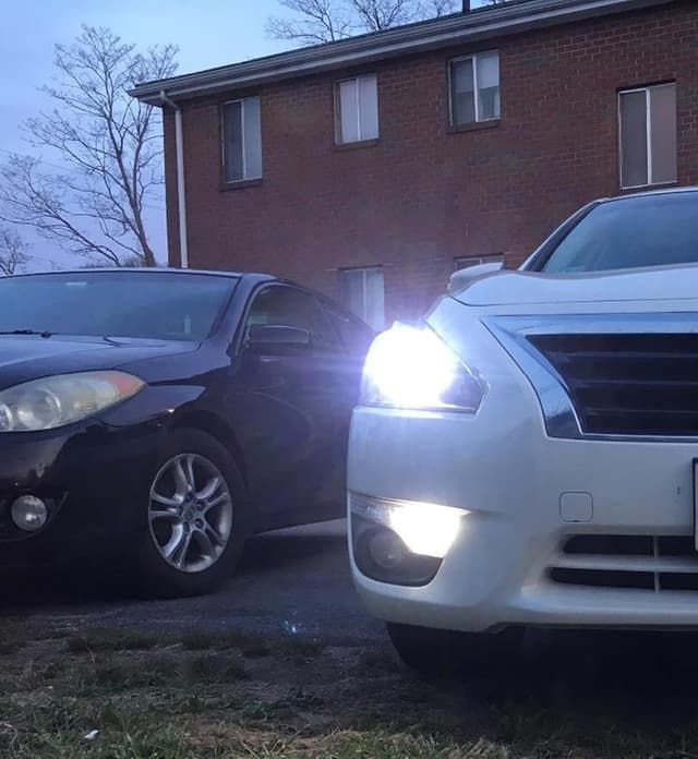 Detalle 2 de Alla Lighting 2800lm T20 / 7440 / 7443 LED Bulbs (Set of 2) for Reverse, Signal, Brake, and DRL — 6000K White