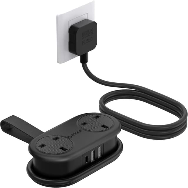 Detalle de ORICO Travel Extension Lead with USB Slots (2 outlets, 3 USB ports, 13A) – rollable power strip for travel and home