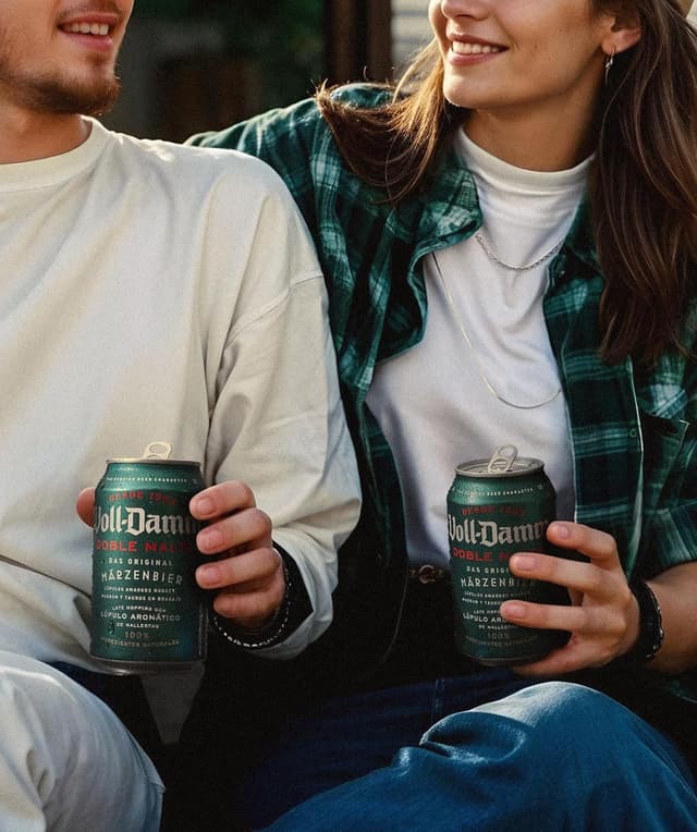 Thumbnail 3 de Voll-Damm Cerveza Doble Malta 24 x 330 ml 🍺