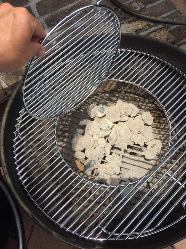 Thumbnail 6 de GFTIME hinged round cooking grate replacement parts for Weber 57cm charcoal grills