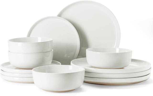 Detalle de Famiware Milkyway 12-piece dinnerware set 🍽