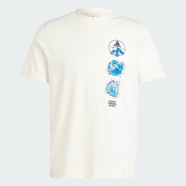 Detalle de Camiseta adidas Sportswear Change Through Sports Triple en blanco