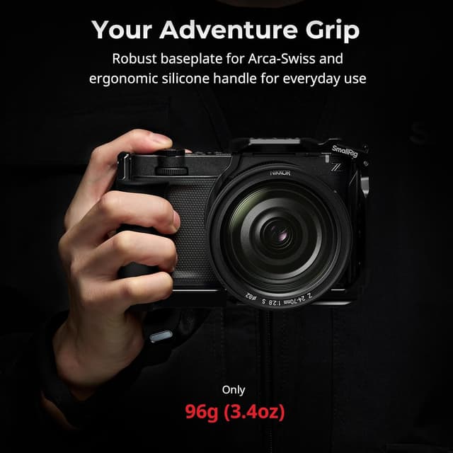 Detalle 2 de SmallRig HawkLock 5904 quick release extension cage for Nikon ZR (Arca plate, handle) – 5904