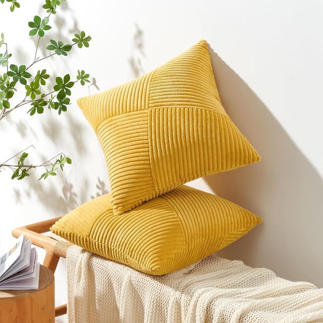 Detalle de Topfinel Kissenbezug Kordsamt 45x45 cm, gelb – 2er-Set mit Windmühlen-Streifen