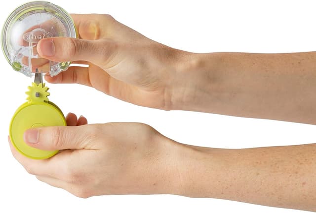 Thumbnail 4 de Chef'n Picadora Manual Verde para Ajos y Hierbas 🧄