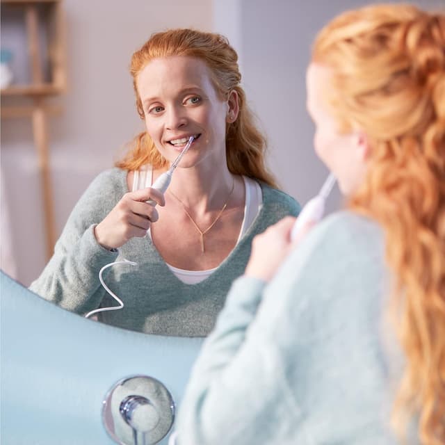 Detalle de Philips Sonicare Power Flosser 3000 500 ml