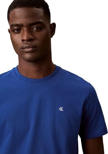 Detalle de Calvin Klein Camiseta SS Classic Monogram tee LV04RD254G para hombre en azul Chase Blue (manga corta)
