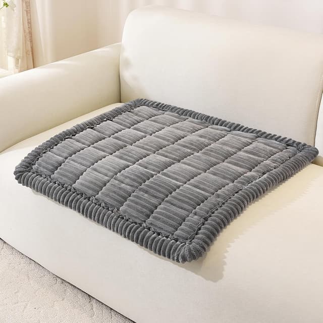 Detalle de OstepDecor Washable Couch Cover for Dogs (27.6" x 27.6") in Dark Grey